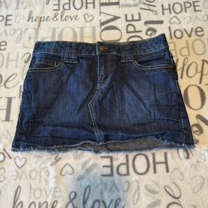 G21 | women's 5 Dark Blue Denim mini skirt with beige Stitching